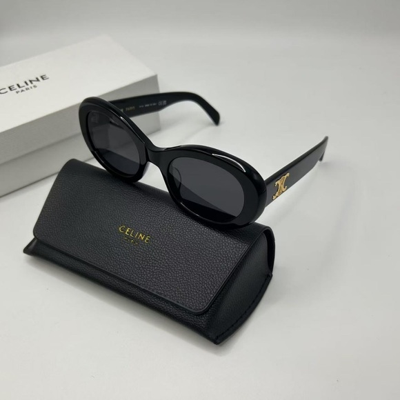 Celine Elegant Black Sunglasses - Picture 2 of 6